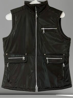 Outer Edge Quality Black Utility Vest with Multi Zip & Velcro Pockets Size S